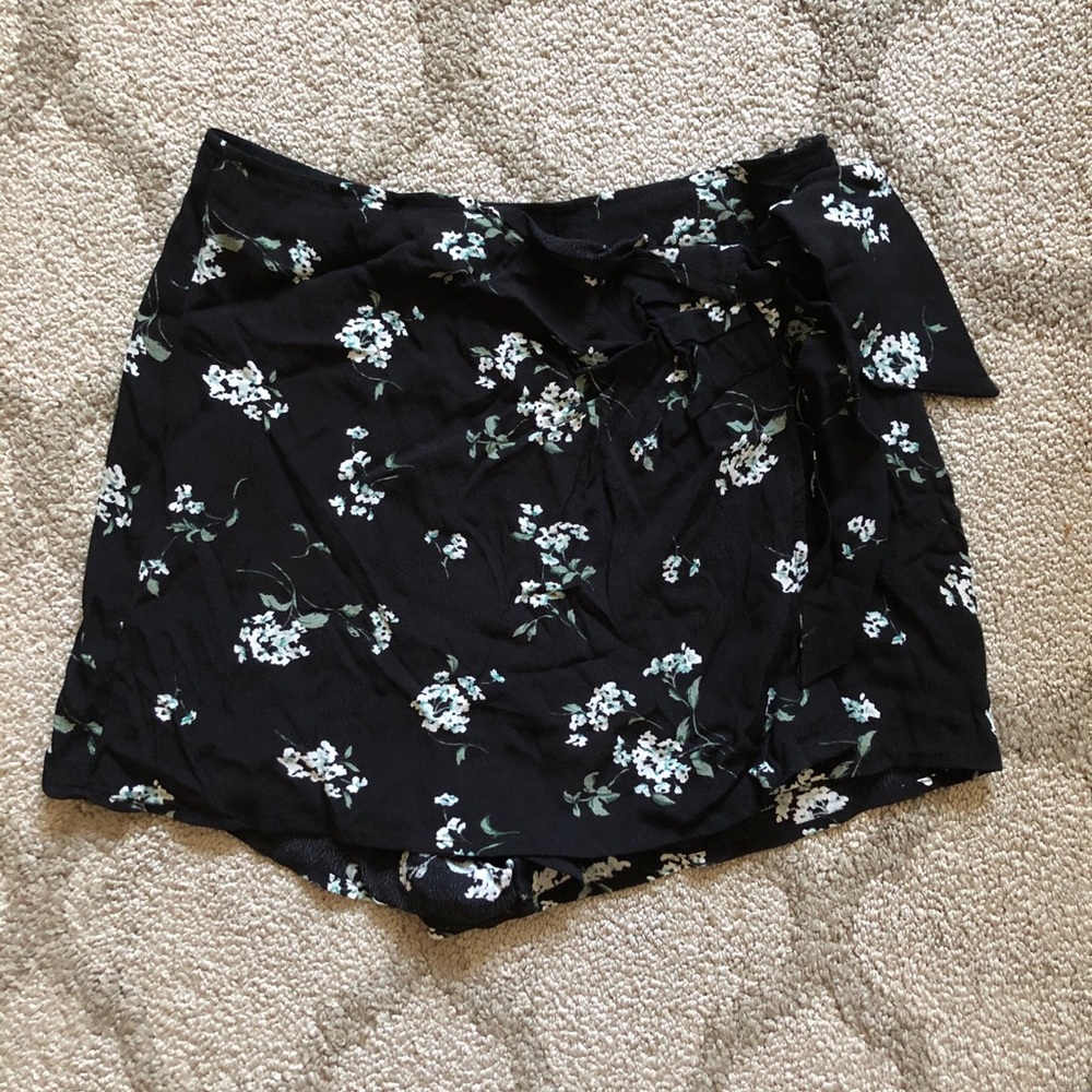 Skort